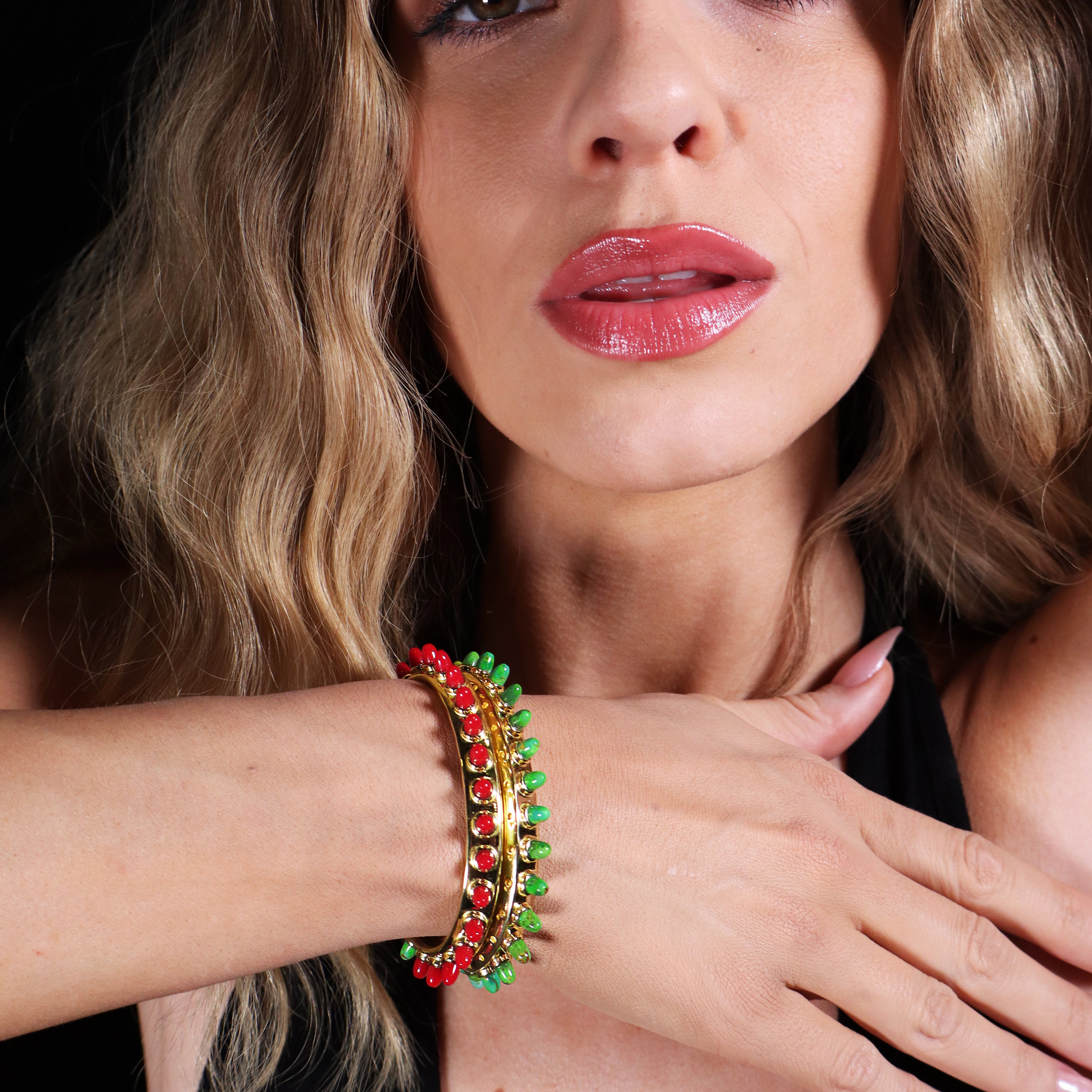 Lipstick Cuff in Green